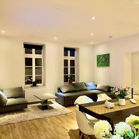 Wohnung Am Schloss 2 - Bestes Apartment In Weilburg Bagian luar foto