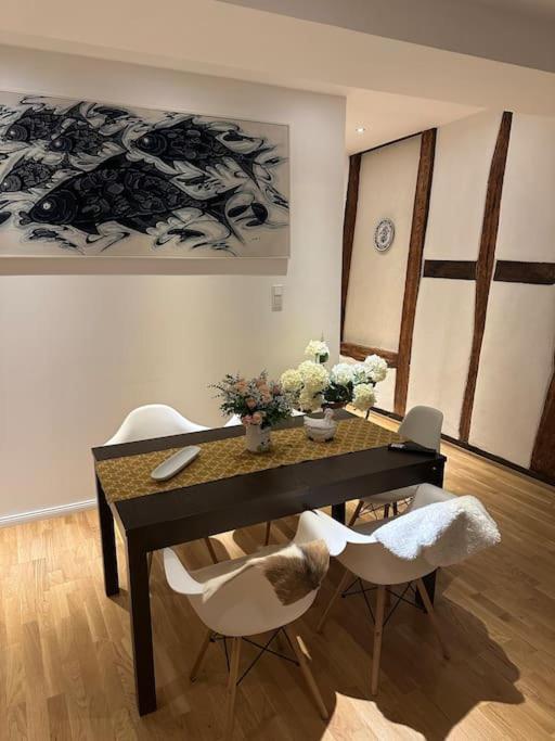 Wohnung Am Schloss 2 - Bestes Apartment In Weilburg Bagian luar foto